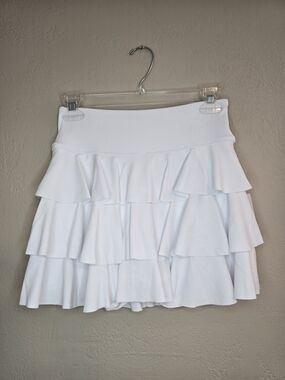 Arizona Jean Company White Tiered Ruffle Mini Skirt With Built In Shorts Medium